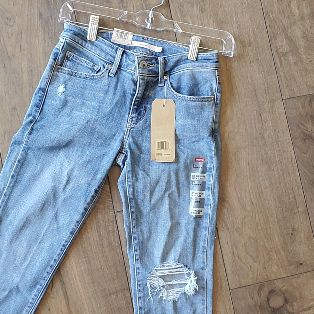 Levi's Womens 711 Skinny Jean
